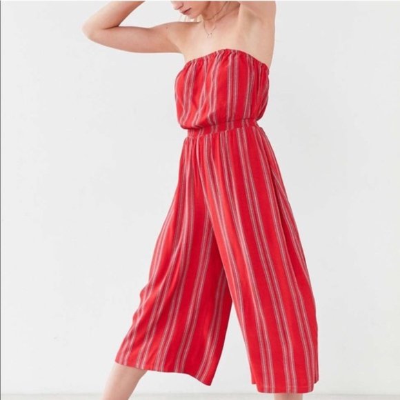 Urban Outfitters Red Vertical Striped Romper NWT - Picture 6 of 7